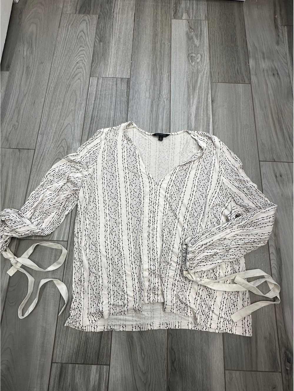 Banana Republic Women's Lightweight Patterned Blouse Large
